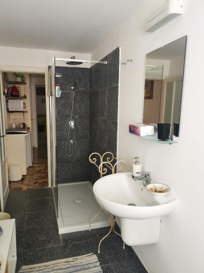 Novecento Apartment โมโนโปลี ภายนอก รูปภาพ